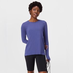 Sweaty Betty London athlete seamless feather weight loose long sleeve active